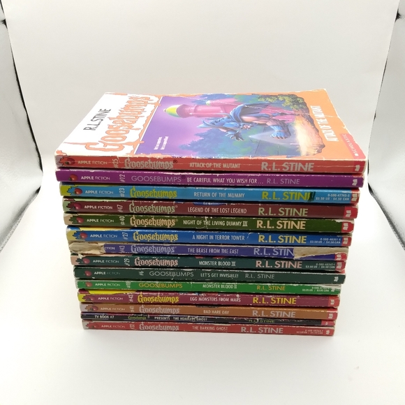 Other - Lot of 14 Goosebumps Books